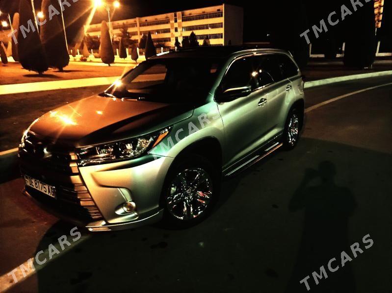 Toyota Highlander 2019 - 465 000 TMT - Ашхабад - img 7