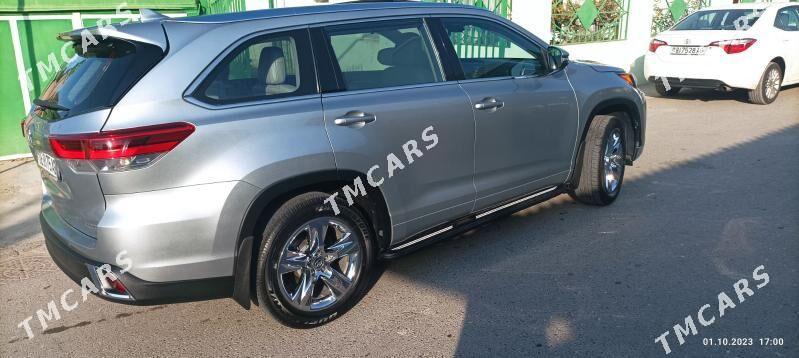 Toyota Highlander 2019 - 465 000 TMT - Ашхабад - img 5