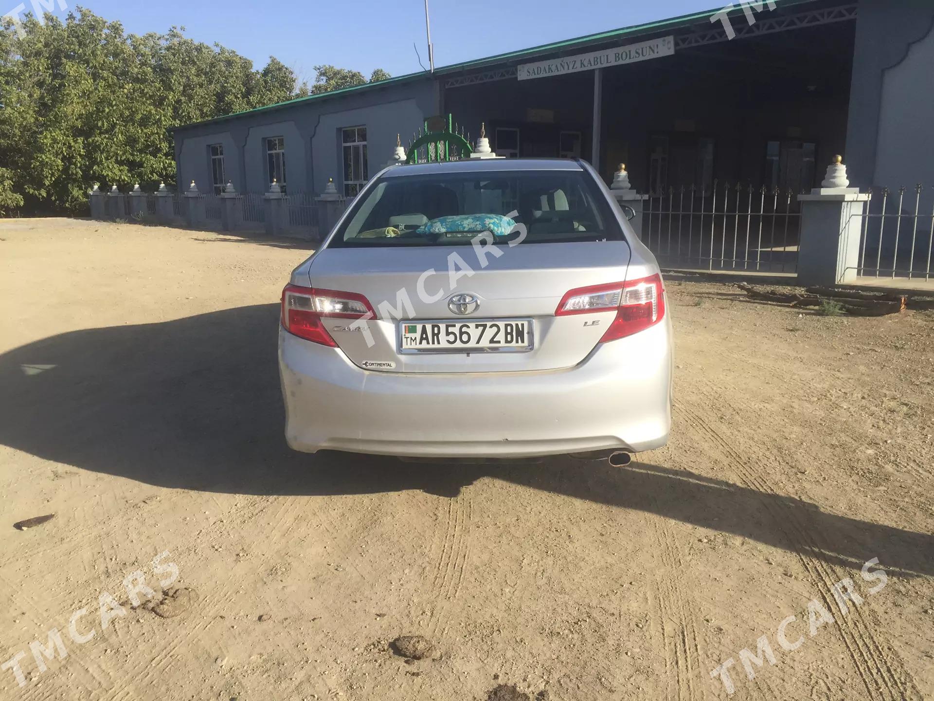 Toyota Camry 2011 - 200 000 TMT - Махтумкули - img 5