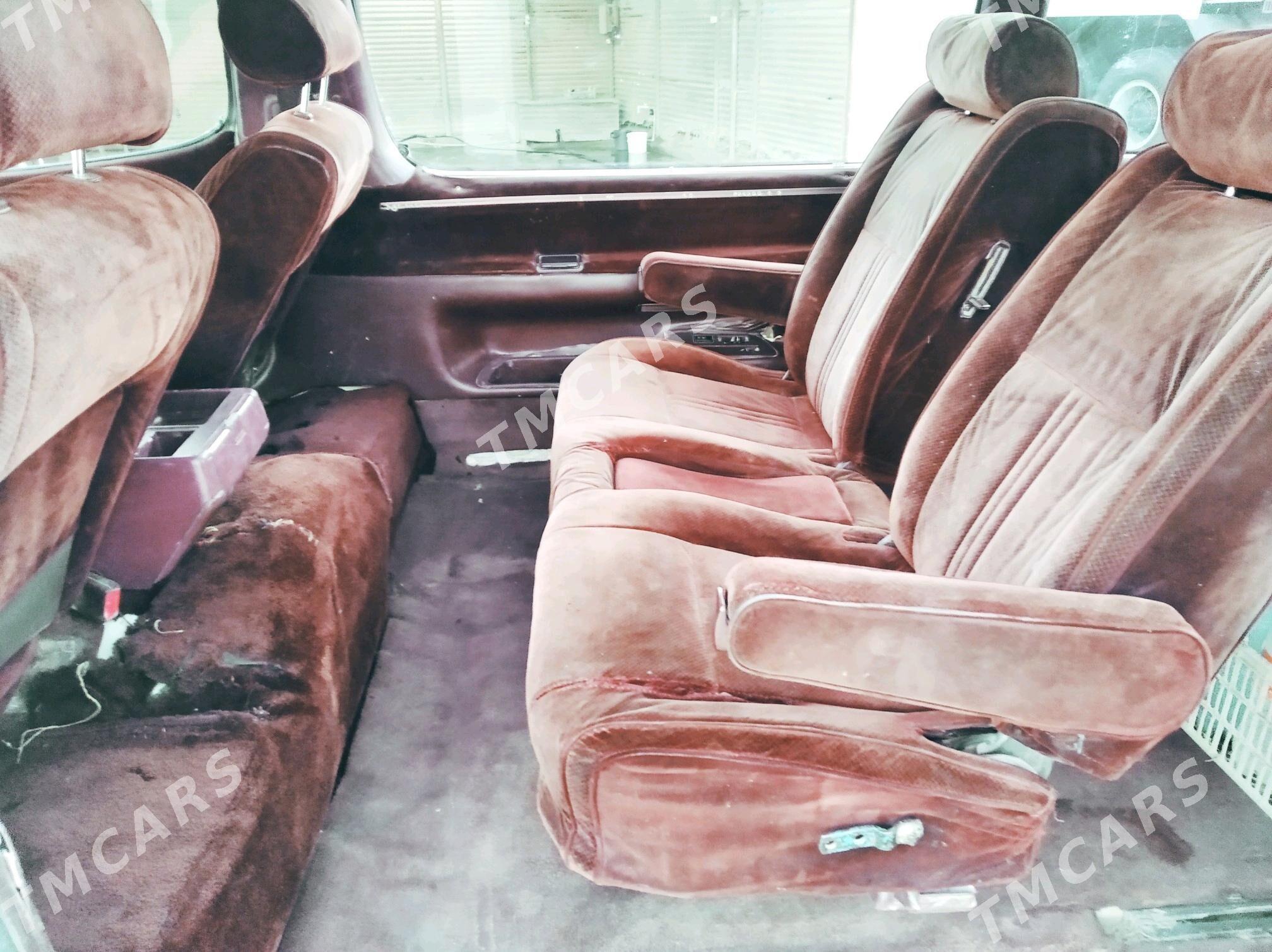 Toyota Hiace 1990 - 70 000 TMT - Mary - img 3