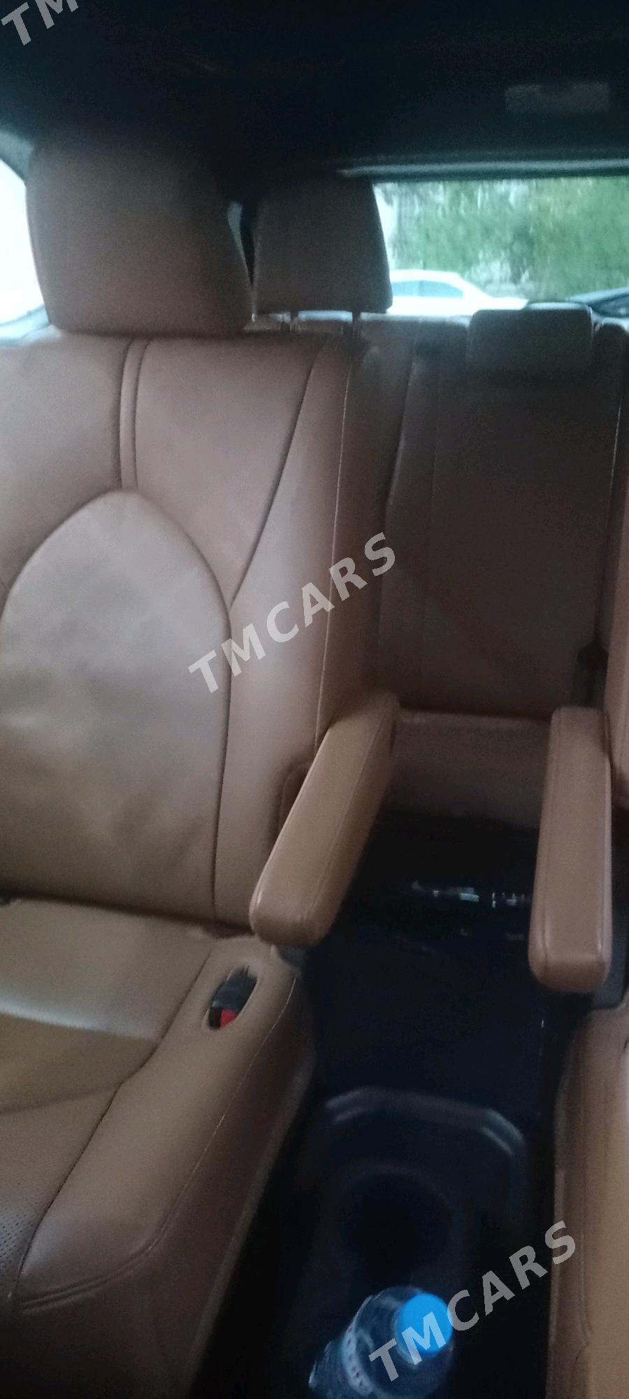 Toyota Highlander 2022 - 750 000 TMT - Aşgabat - img 4