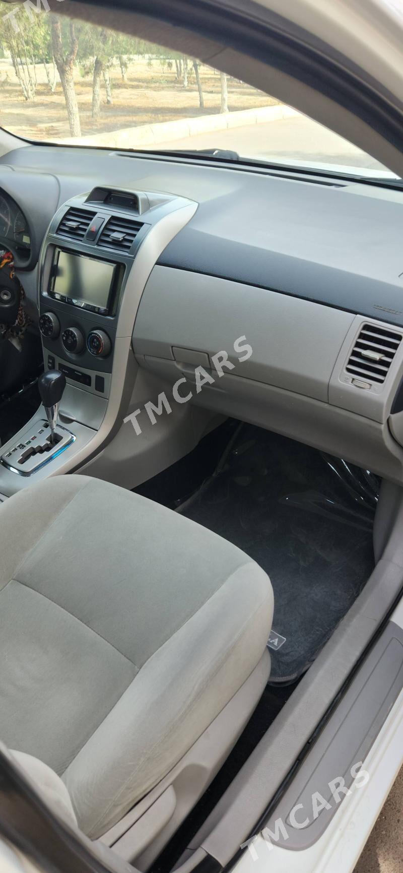 Toyota Corolla 2013 - 165 000 TMT - Бузмеин - img 2