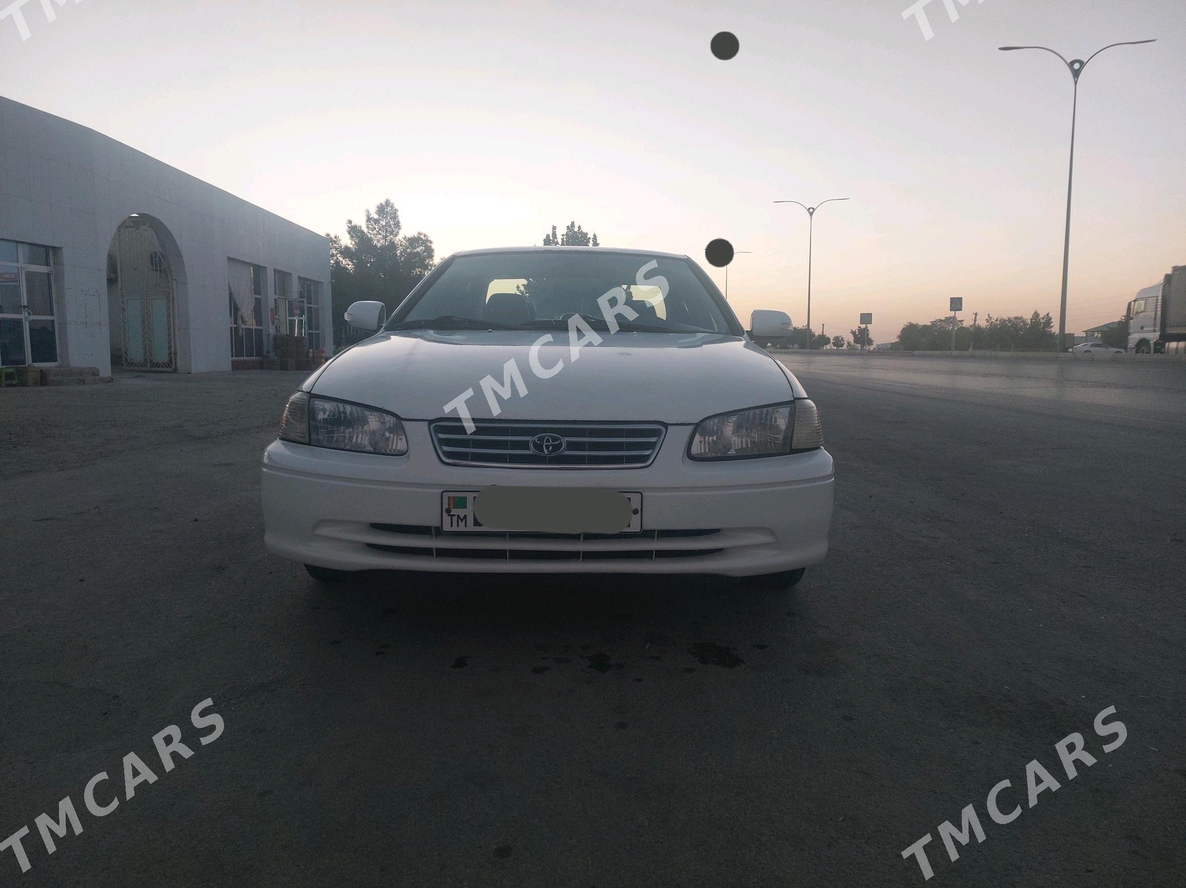 Toyota Camry 1999 - 140 000 TMT - Бахарден - img 3
