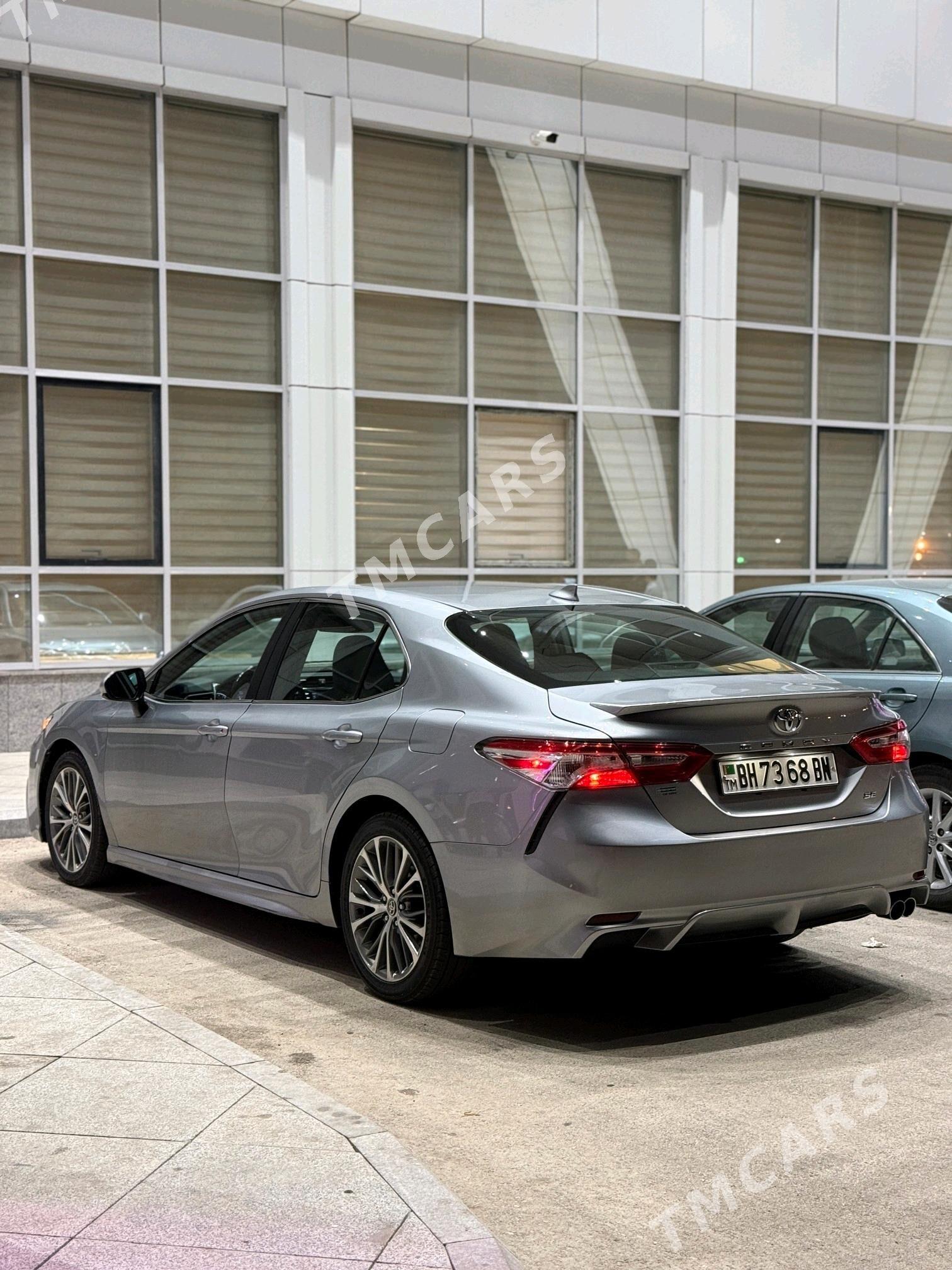 Toyota Camry 2020 - 297 500 TMT - Балканабат - img 6