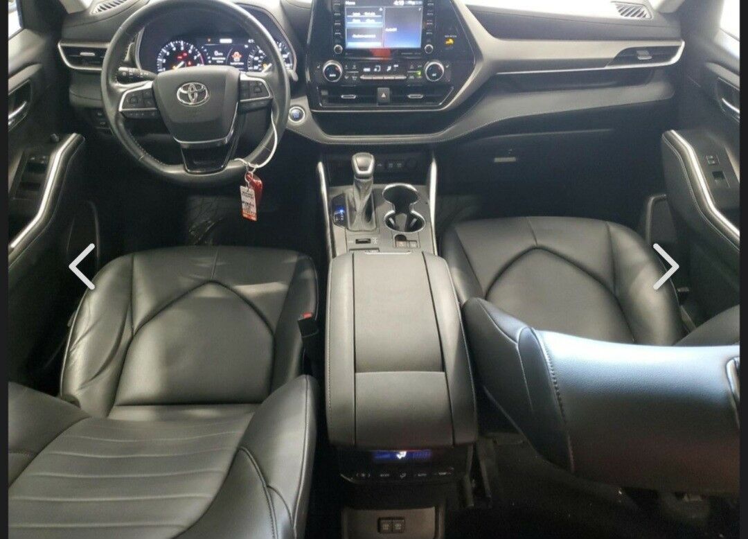 Toyota Highlander 2021 - 520 000 TMT - Мары - img 6