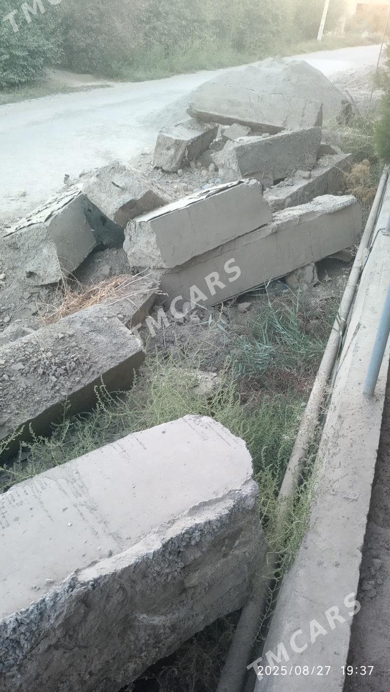 but kamen. Буткамен - Şabat etr. - img 3
