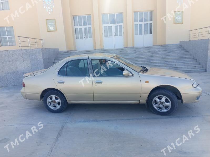 Nissan Bluebird 1997 - 42 000 TMT - Гарабекевюл - img 4