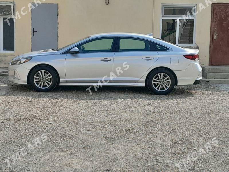 Hyundai Sonata 2019 - 190 000 TMT - Туркменбаши - img 3