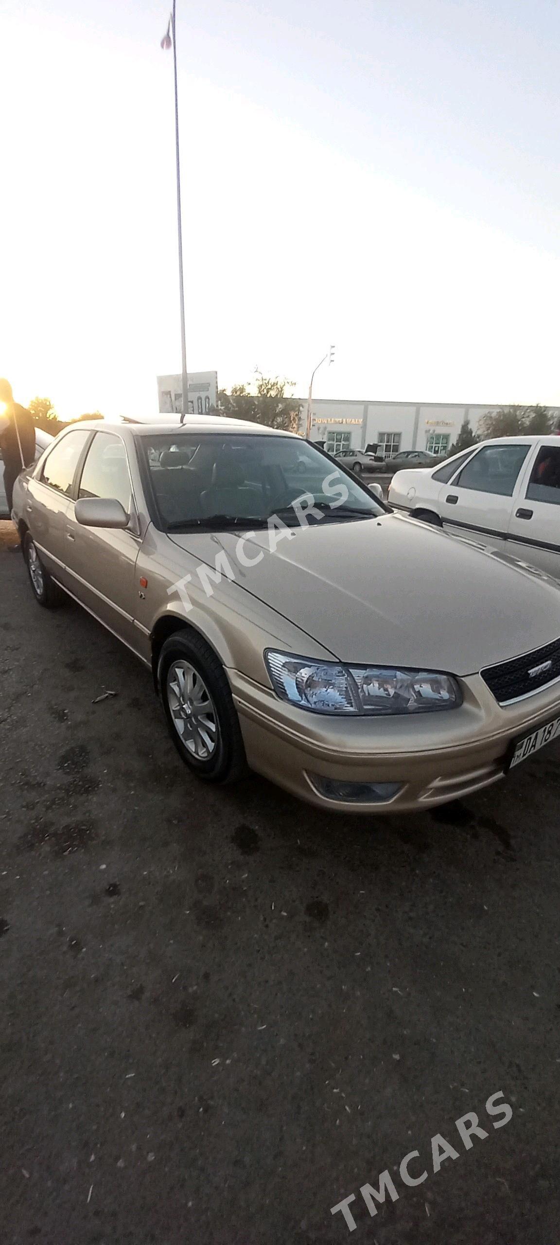 Toyota Camry 2000 - 190 000 TMT - Boldumsaz - img 3