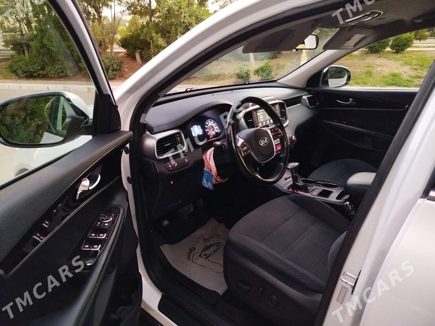 Kia Sorento 2019 - 293 000 TMT - Aşgabat - img 2