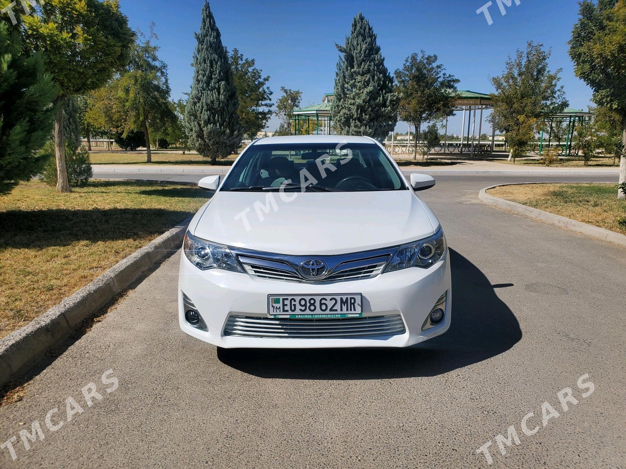 Toyota Camry 2012 - 190 000 TMT - Wekilbazar - img 2