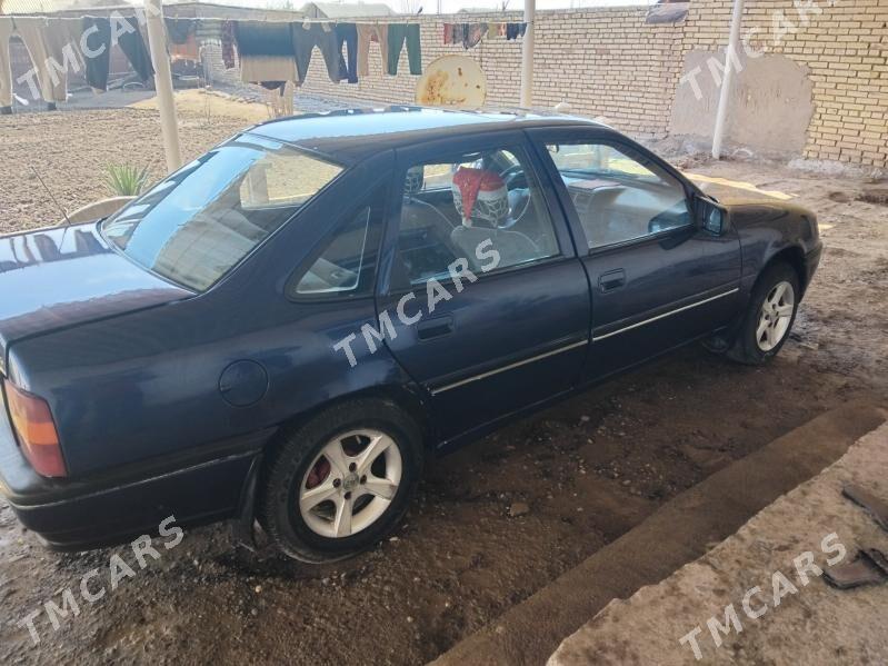 Opel Vectra 1992 - 24 000 TMT - Мары - img 5