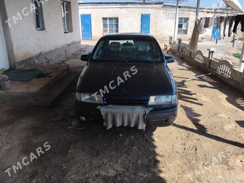 Opel Vectra 1992 - 24 000 TMT - Мары - img 2