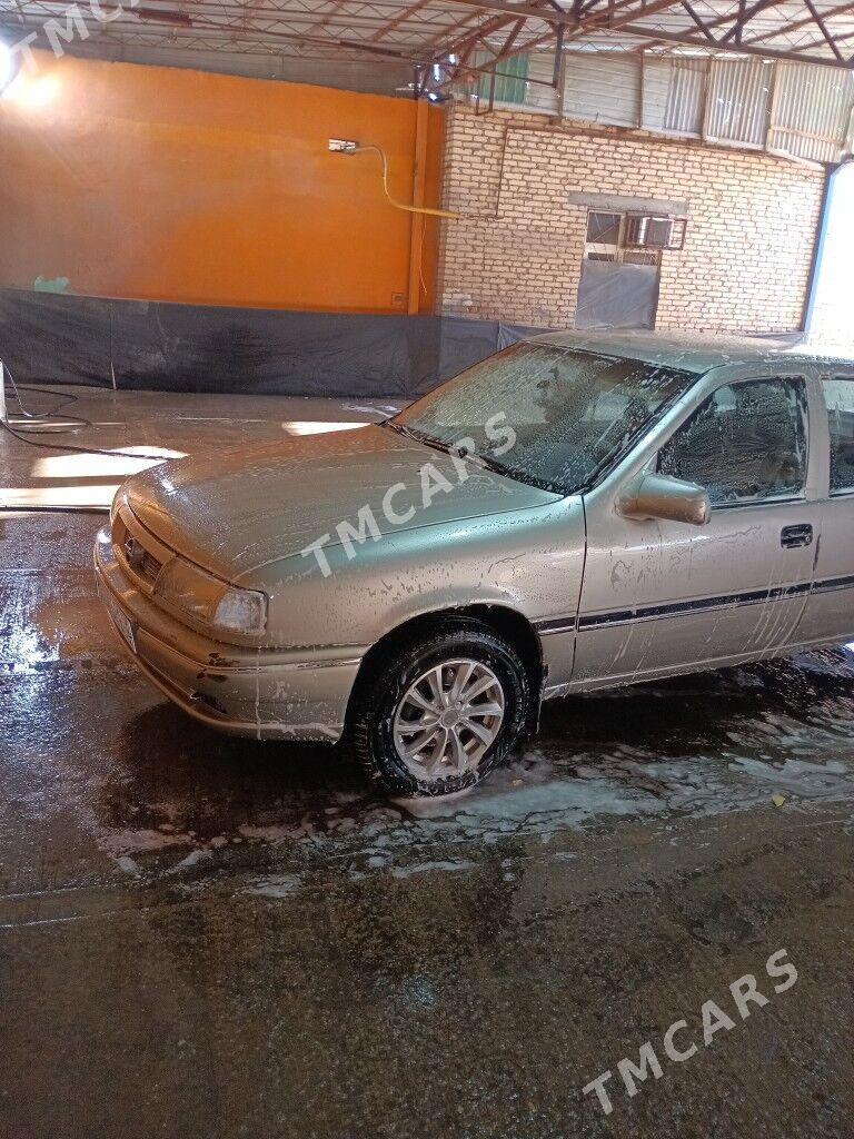 Opel Vectra 1992 - 40 000 TMT - Чарджоу - img 4