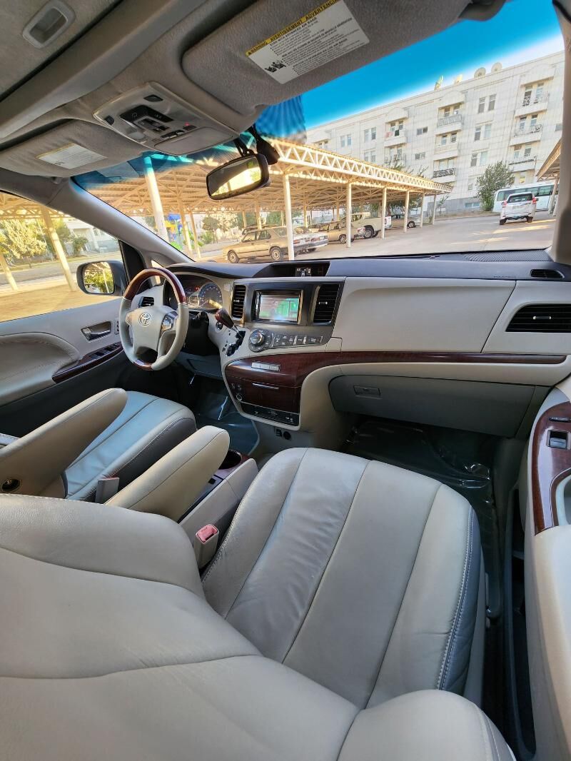 Toyota Sienna 2011 - 325 000 TMT - Ашхабад - img 6
