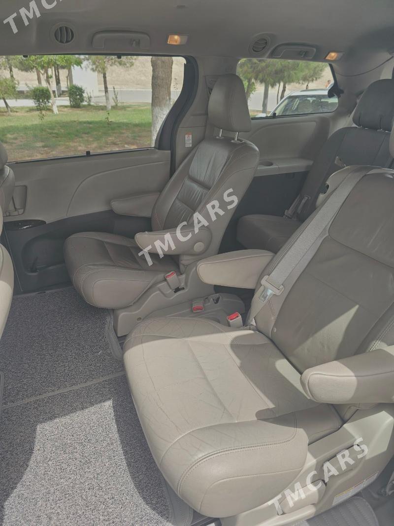 Toyota Sienna 2016 - 448 000 TMT - Aşgabat - img 8