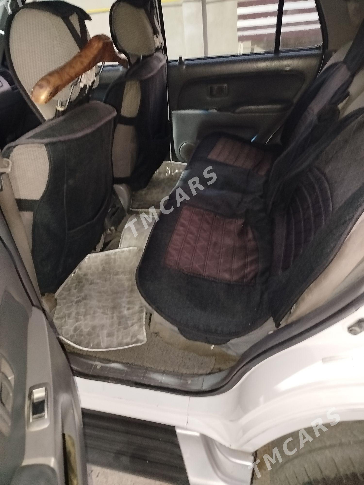 Toyota 4Runner 2001 - 145 000 TMT - Туркменбаши - img 5