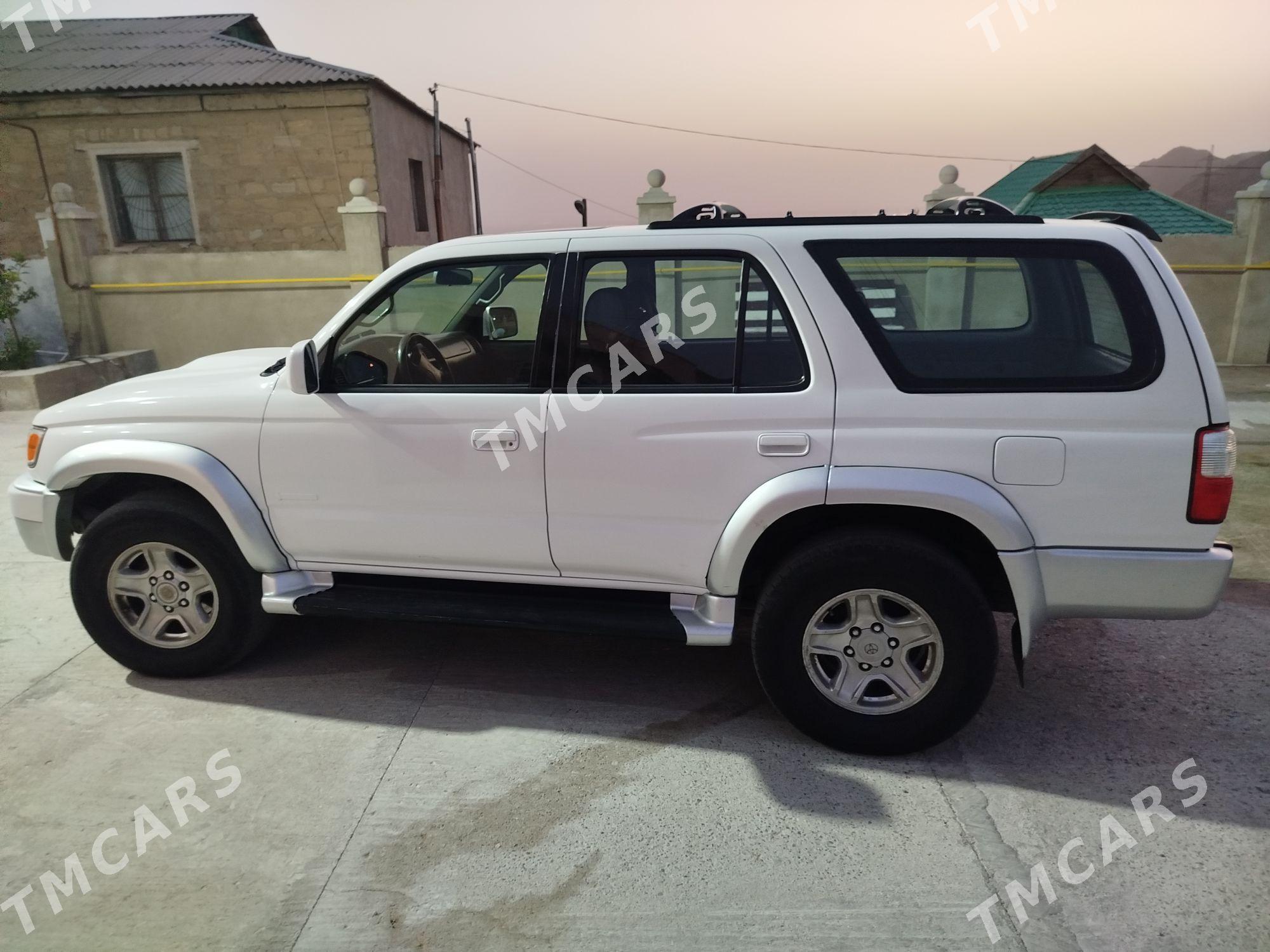 Toyota 4Runner 2001 - 145 000 TMT - Туркменбаши - img 10
