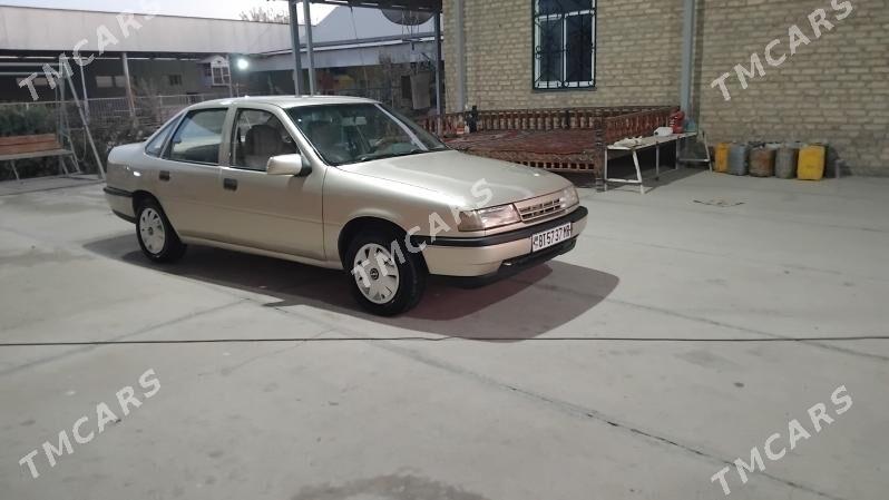 Opel Vectra 1990 - 39 999 TMT - Мары - img 4