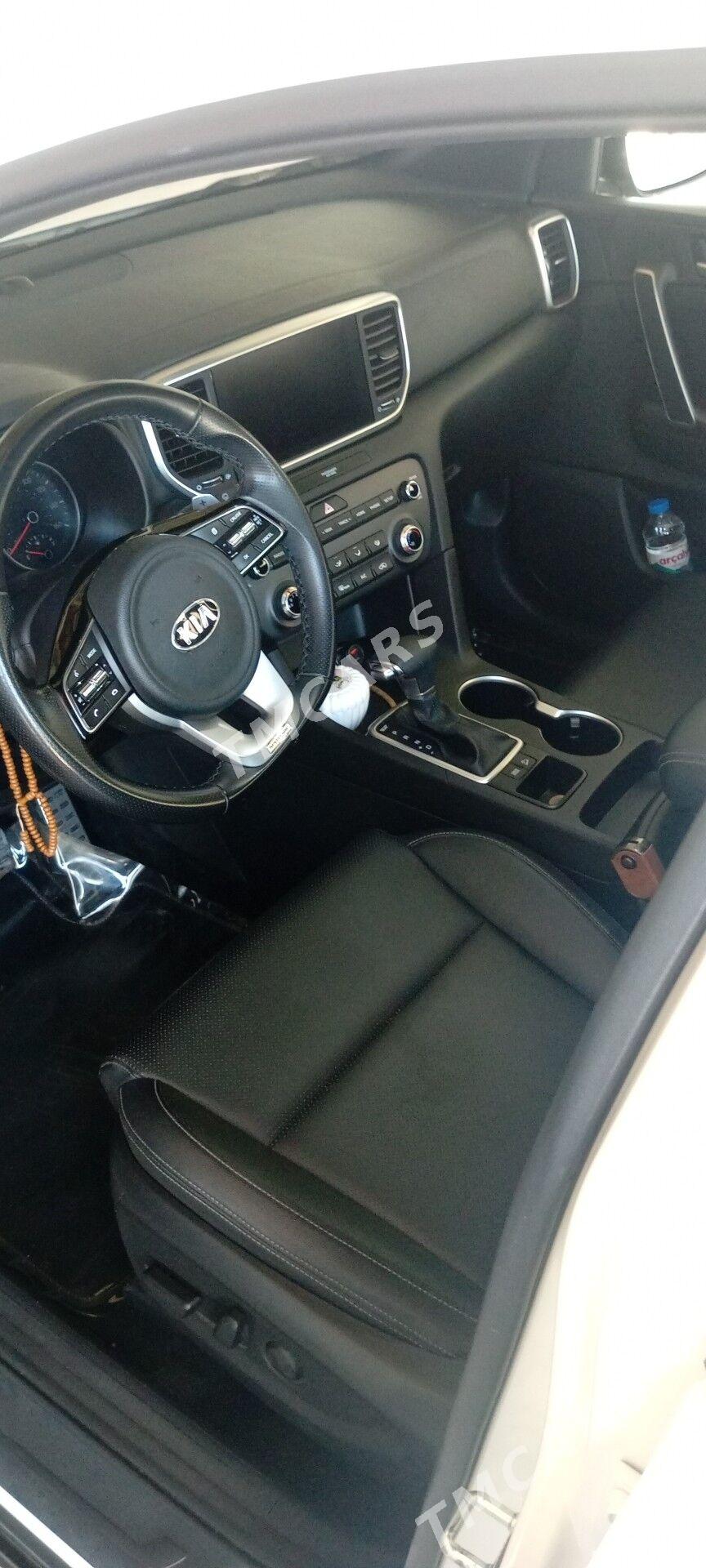 Kia Sportage 2021 - 300 000 TMT - Бузмеин - img 5