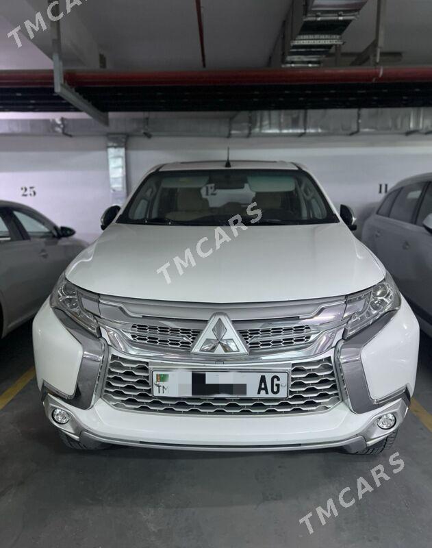 Mitsubishi Montero Sport 2019 - 365 000 TMT - Aşgabat - img 3
