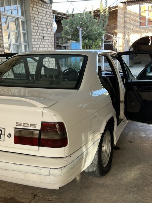 BMW 525 1990 - 40 000 TMT - Байрамали - img 3