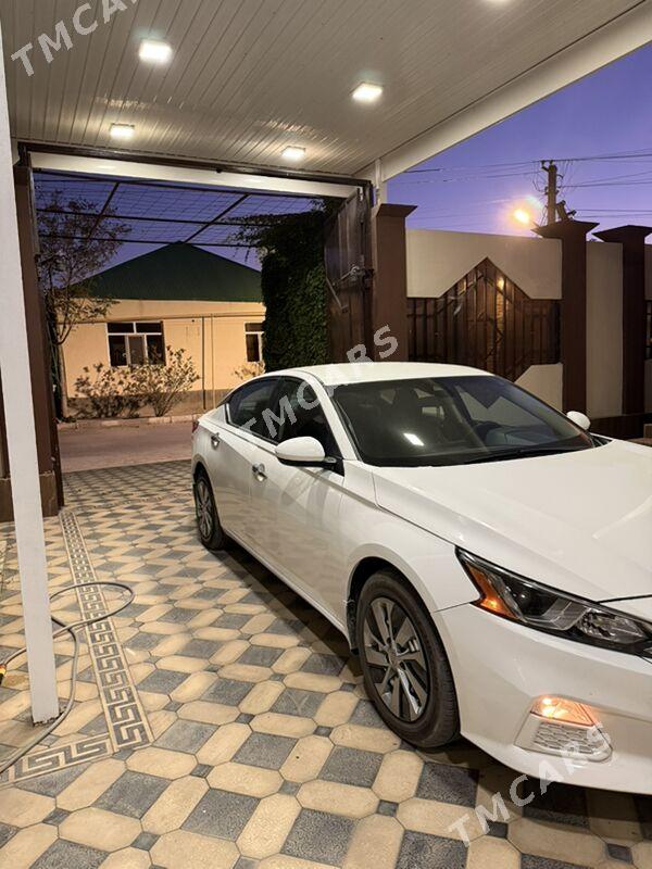 Nissan Altima 2021 - 250 000 TMT - Ашхабад - img 4