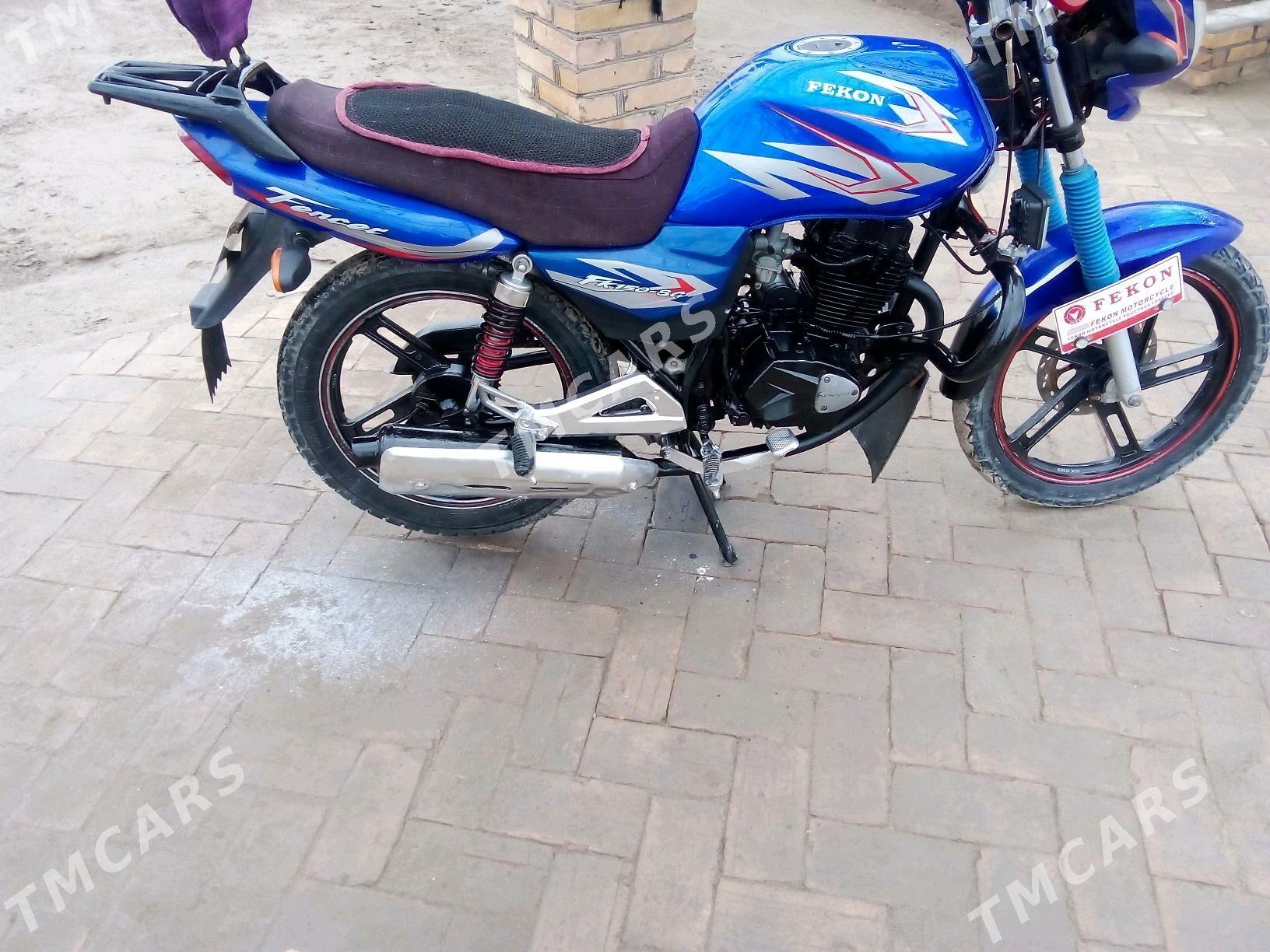 Fekon FK150-8G 2014 - 17 000 TMT - Керки - img 3