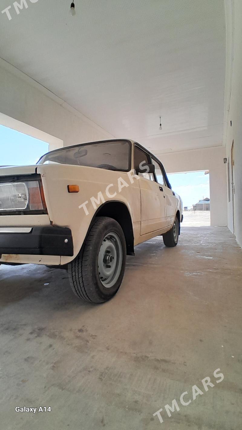 Lada 2107 2000 - 30 000 TMT - Гумдаг - img 3