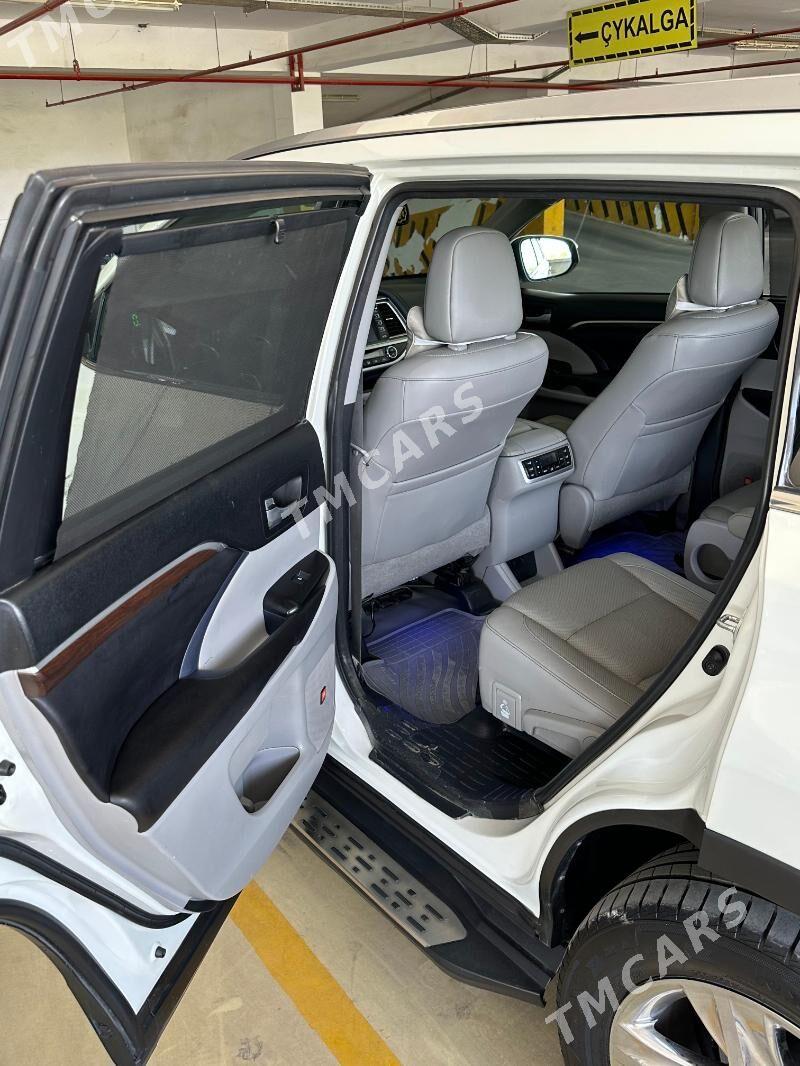 Toyota Highlander 2016 - 420 000 TMT - Хитровка - img 9