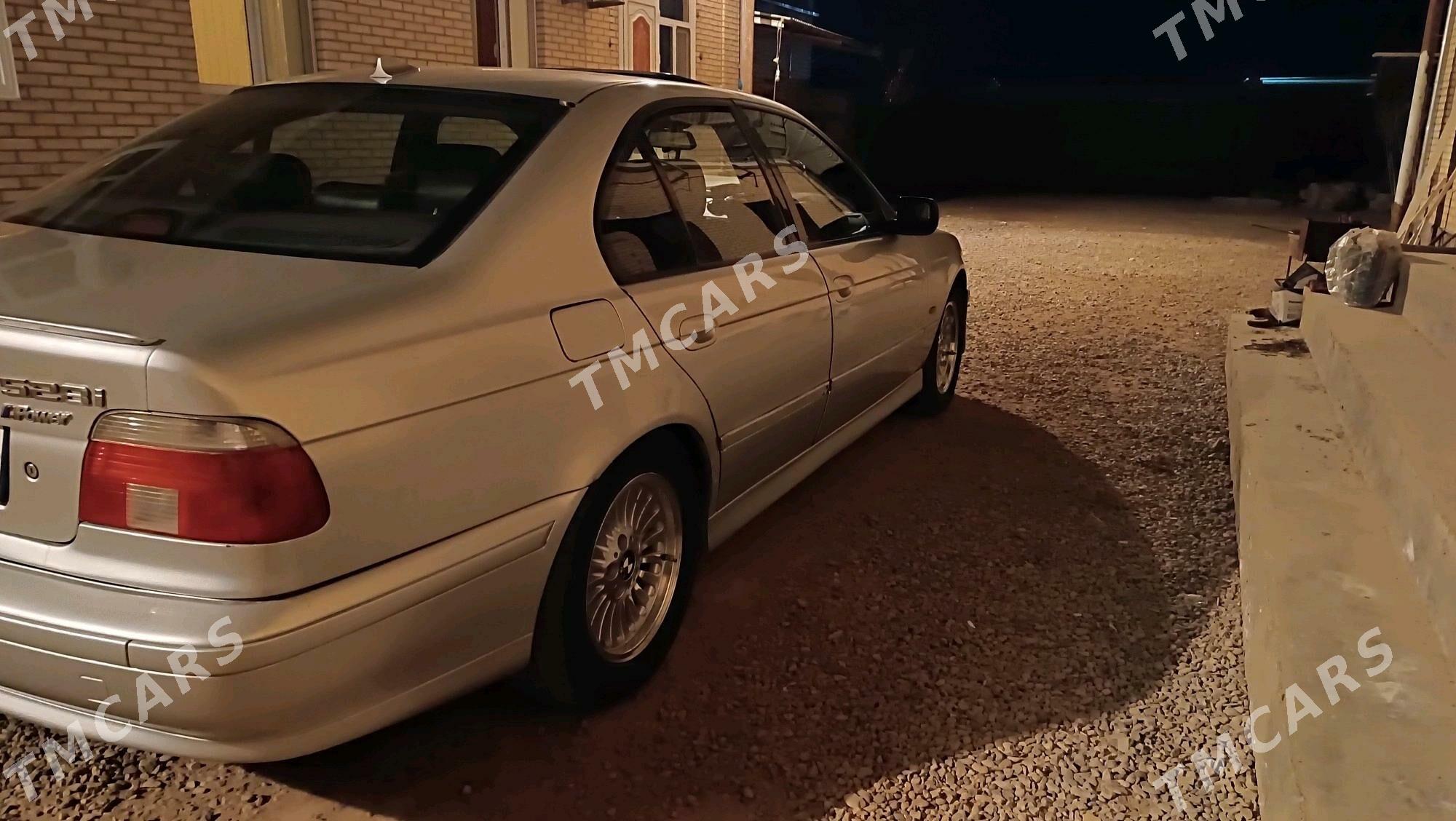 BMW E39 2000 - 86 000 TMT - Мары - img 5