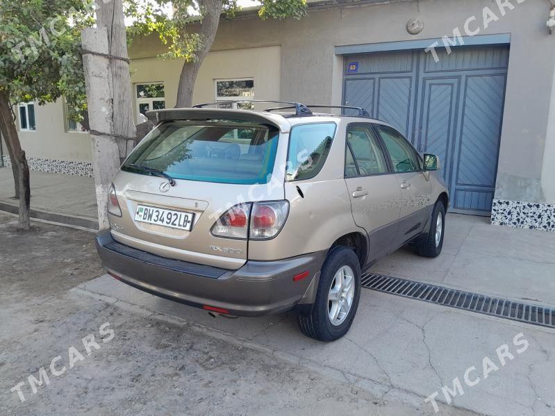Lexus RX 300 2002 - 200 000 TMT - Saýat - img 6