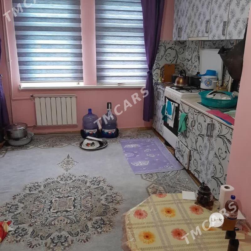 (2426)-MIR7/2 ÝUNUS EMRE KÖÇE 47-KWADRAT 8-ETAJ - Parahat 7 - img 2
