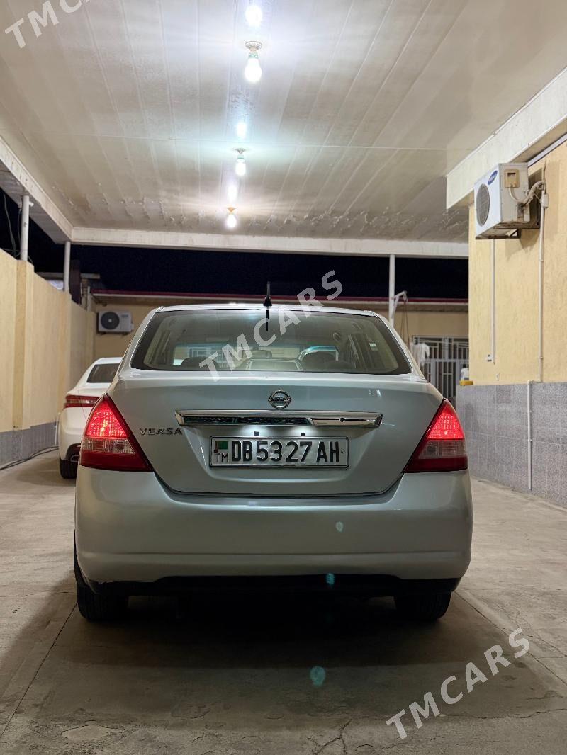 Nissan Versa 2011 - 115 000 TMT - Ашхабад - img 4