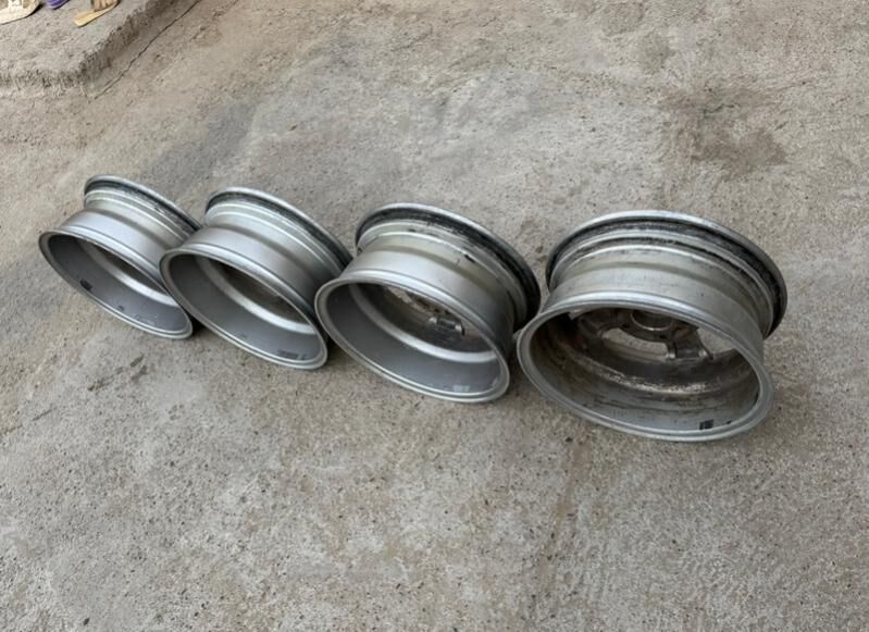 Diska 15 lik…Toyota 2 100 TMT - Mary - img 2