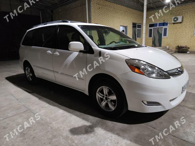 Toyota Sienna 2009 - 250 000 TMT - Murgap - img 6