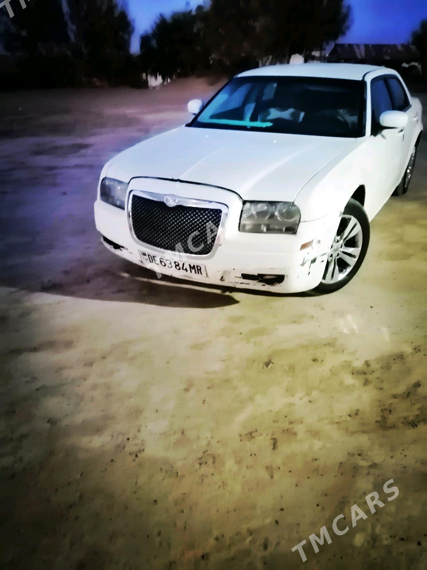 Chrysler 300 2006 - 58 000 TMT - Ýolöten - img 4