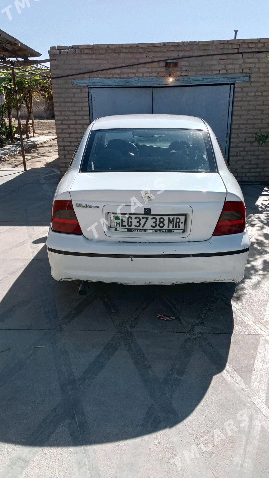 Opel Vectra 1999 - 39 000 TMT - Байрамали - img 2