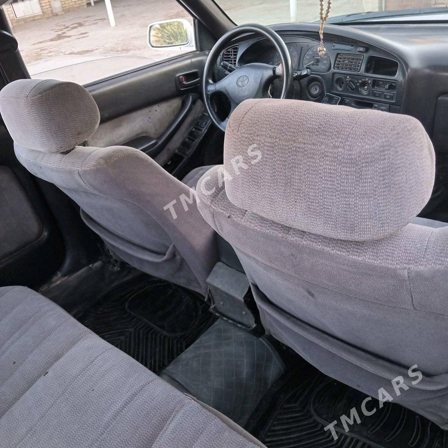 Toyota Camry 1991 - 49 000 TMT - Mary - img 5