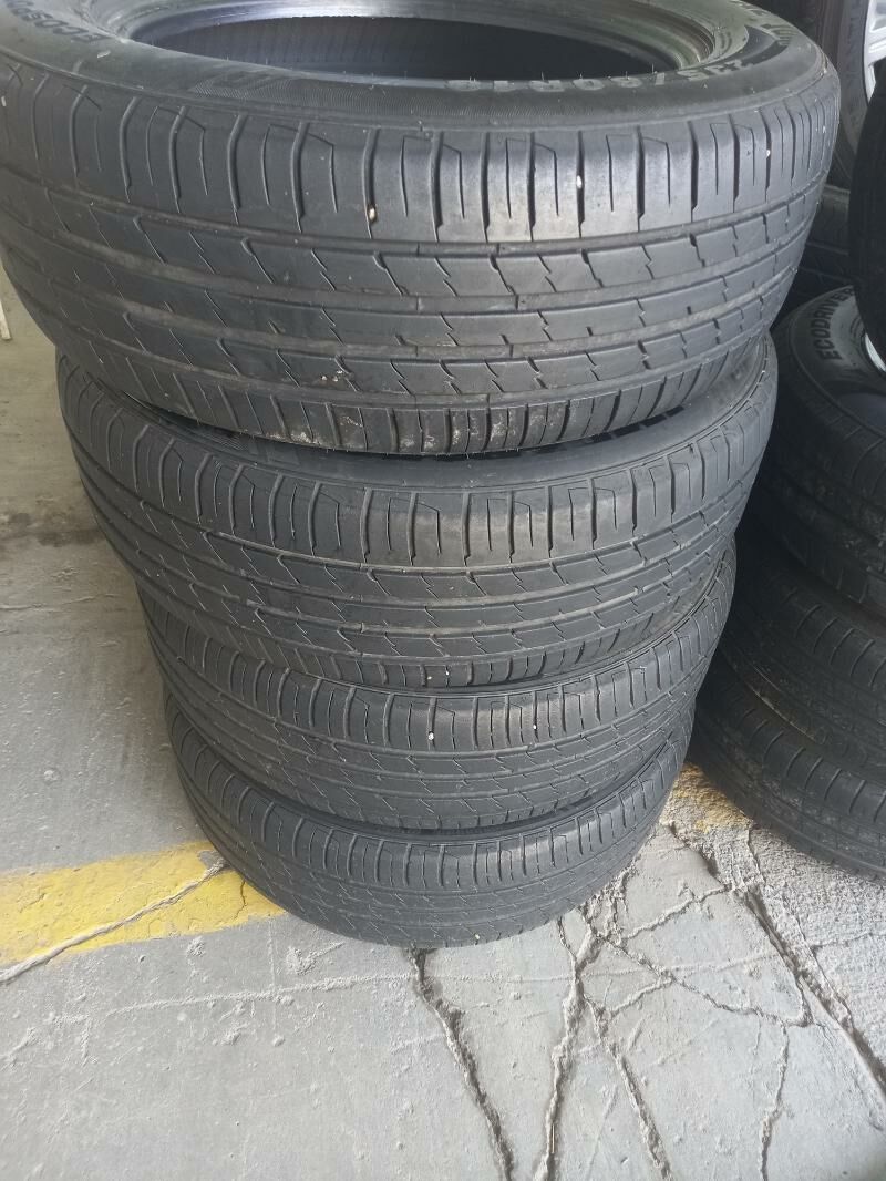 235-60-18 imperial 1 200 TMT - Bedew - img 2