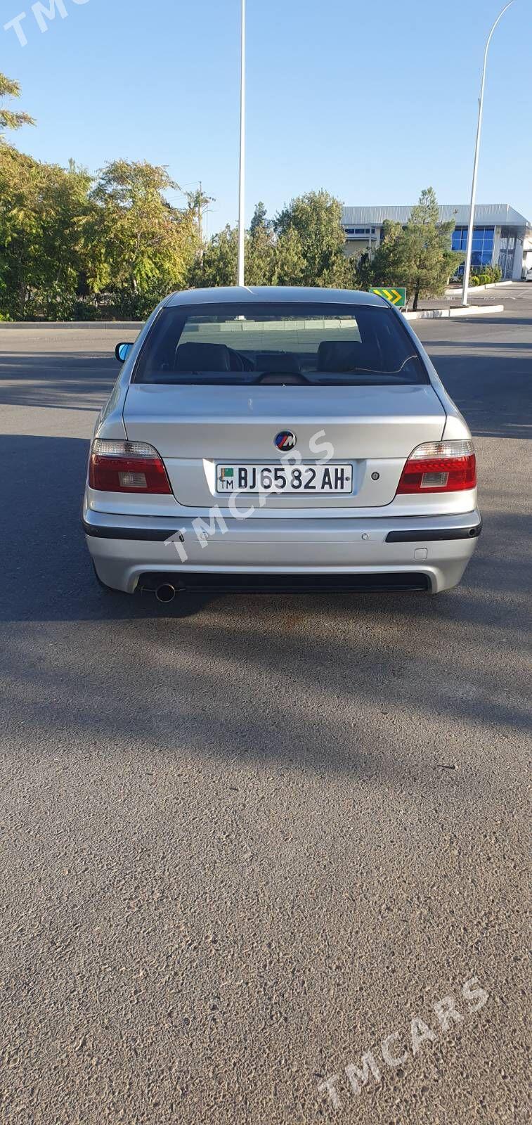 BMW E39 2002 - 95 000 TMT - Aşgabat - img 4