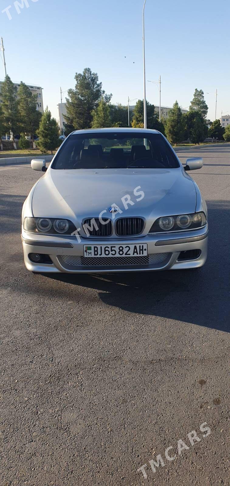 BMW E39 2002 - 95 000 TMT - Aşgabat - img 2