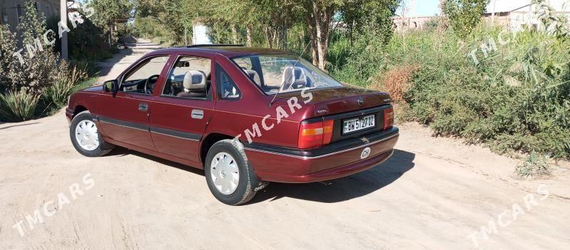 Opel Vectra 1989 - 45 000 TMT - Gurbansoltan Eje - img 10