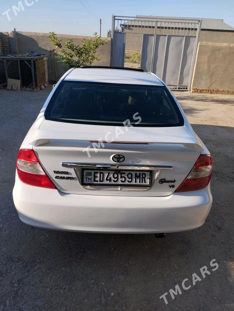 Toyota Camry 2002 - 200 000 TMT - Ёлётен - img 5