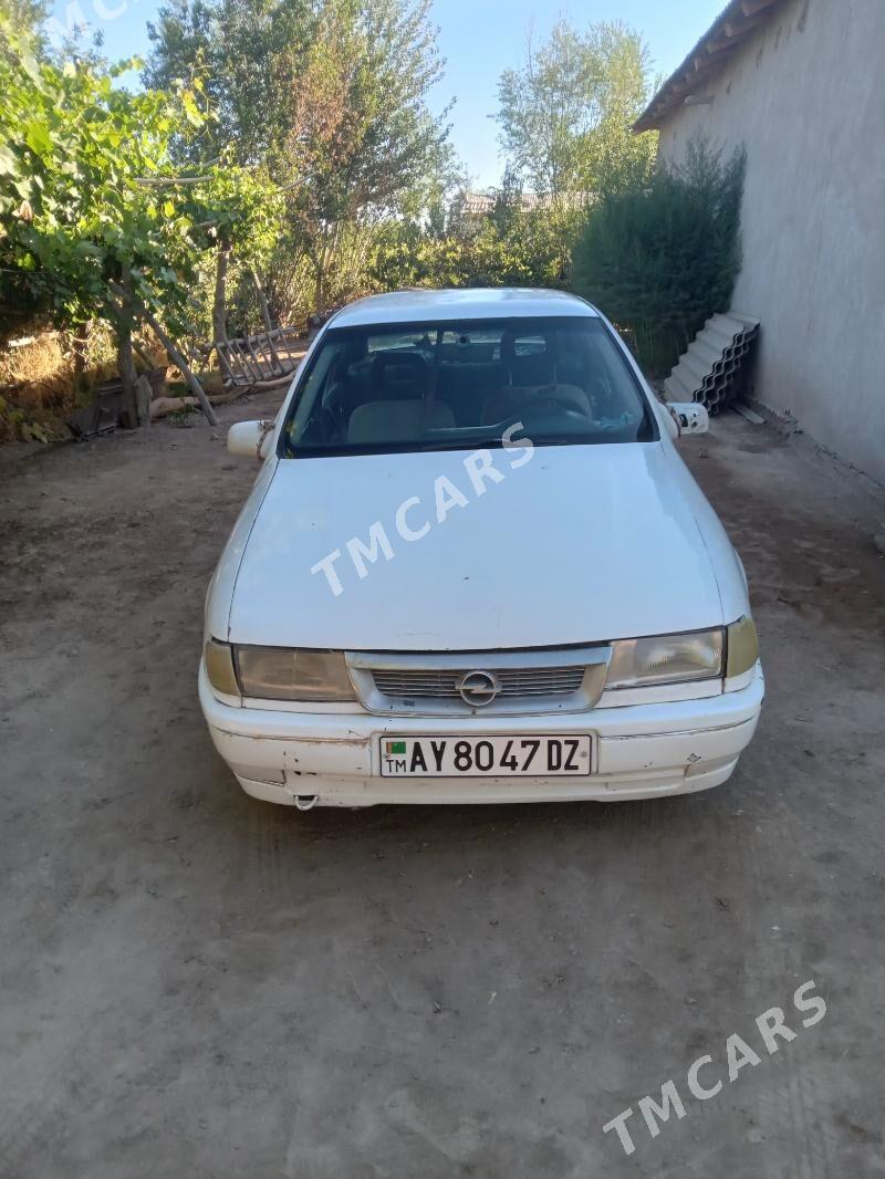 Opel Astra 1991 - 30 000 TMT - Gubadag - img 3