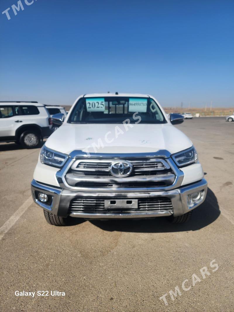 Toyota Hilux 2025 - 686 000 TMT - Aşgabat - img 2