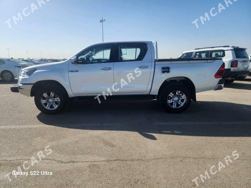 Toyota Hilux 2025 - 686 000 TMT - Aşgabat - img 7