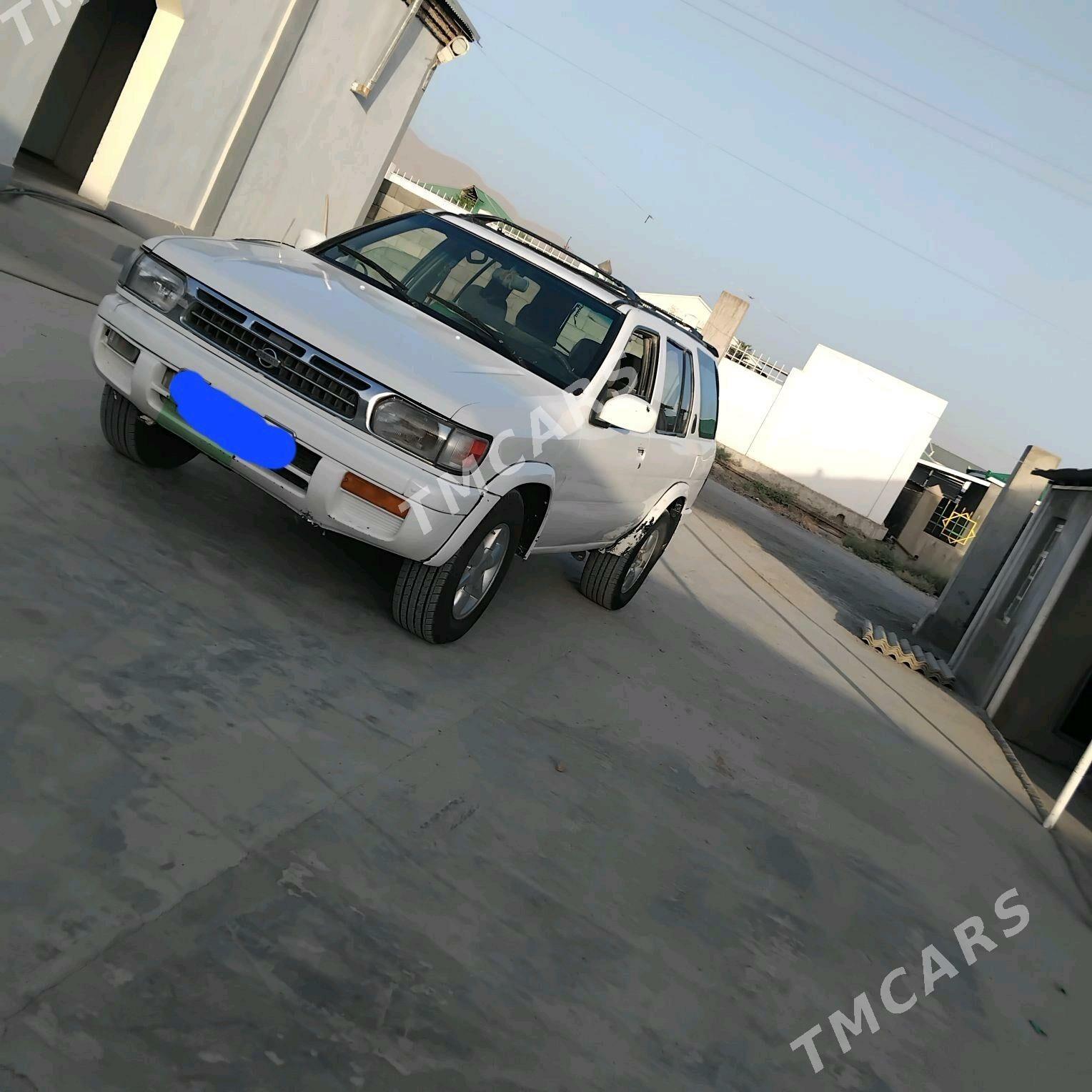 Nissan Pathfinder 1997 - 60 000 TMT - Яшлык - img 4