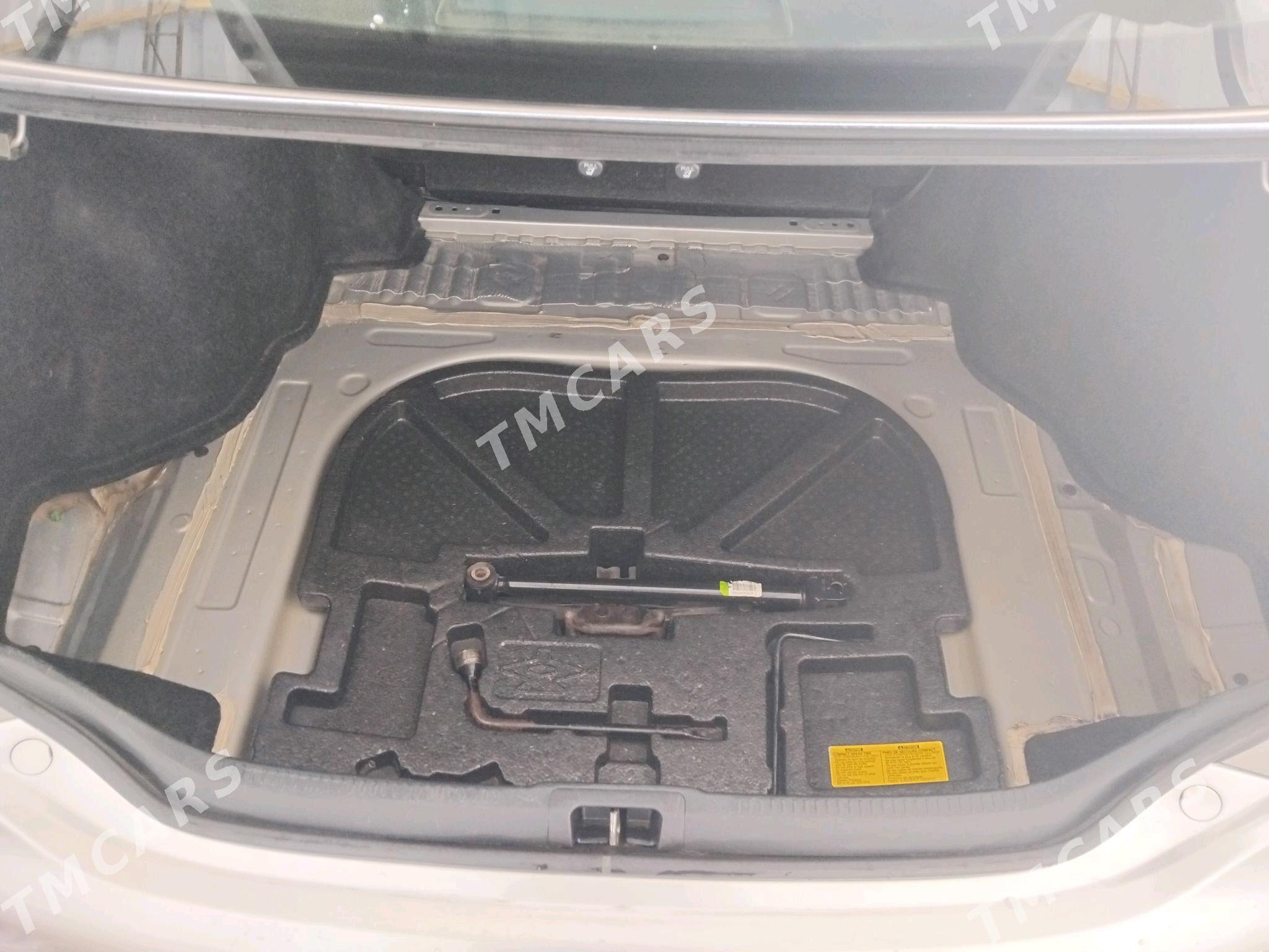 Toyota Camry 2013 - 240 000 TMT - Sarahs - img 7