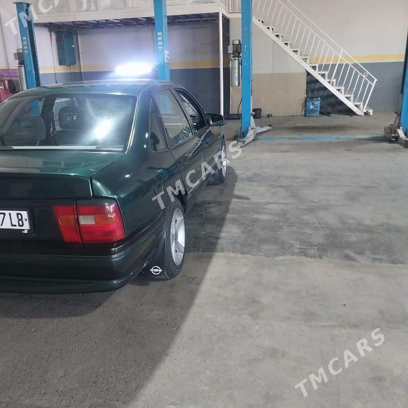 Opel Vectra 1994 - 65 000 TMT - Туркменабат - img 3